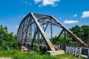 Major Bridges Affected by Repairs and Flooding in Missouri